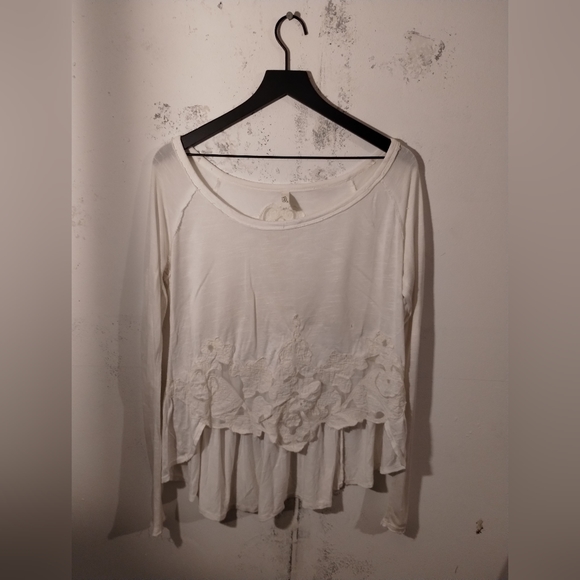 free people flowing long sleeved white cotton top - Picture 1 of 7